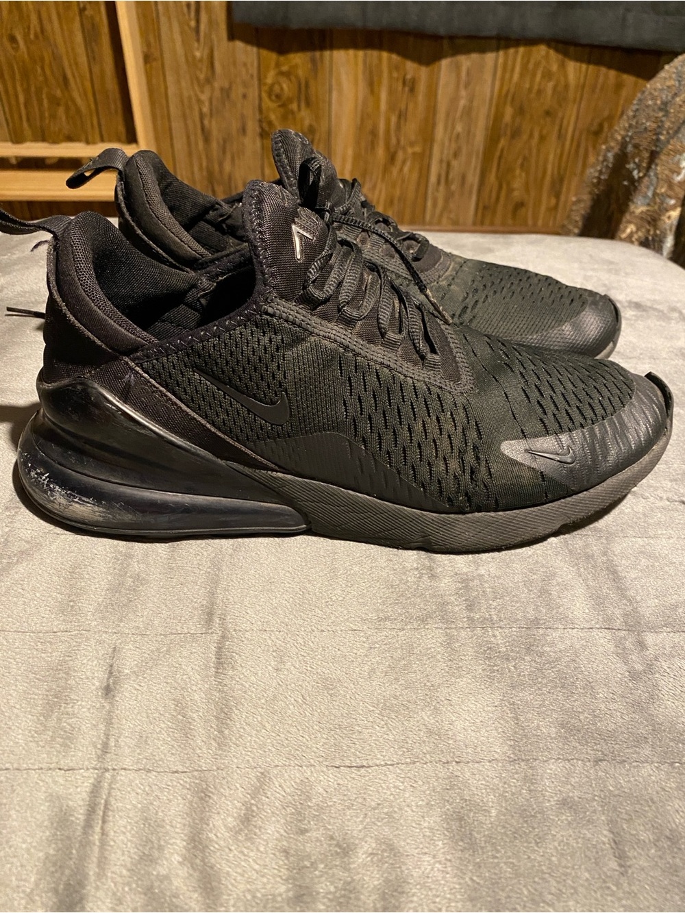 Nike Air Max 270 Men's Athletic Shoe - Black